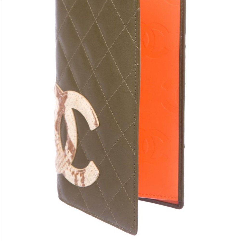 Chanel Ligne Cambon Yen wallet 😍